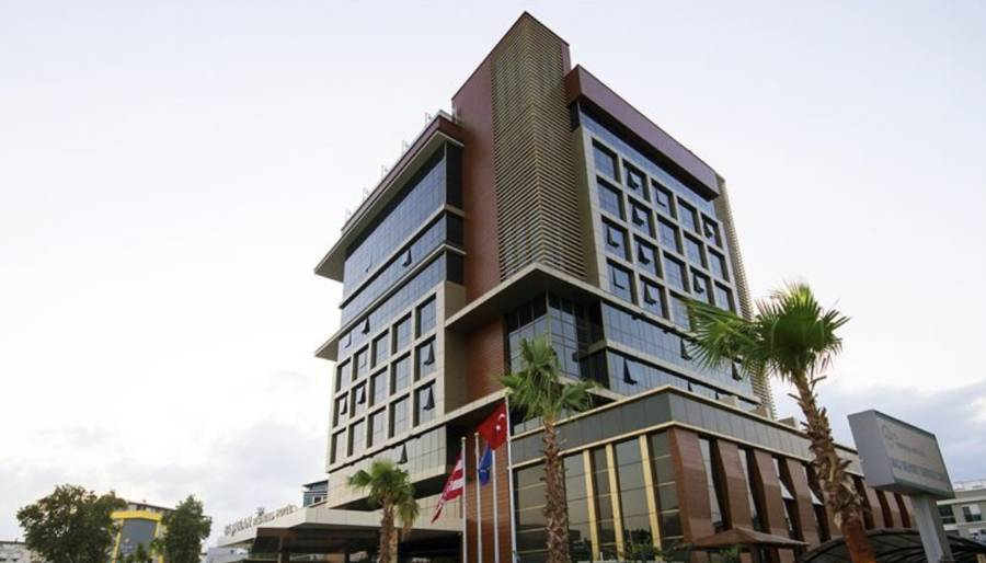 Antalya’daki 160 odalı otel 77 milyon liraya icradan satışa çıkarıldı