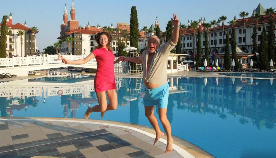 25 günde Antalya’ya 547 bin Rus turist geldi