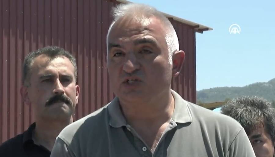 Mehmet Nuri Ersoy’dan yangınlarla ilgili açıklama