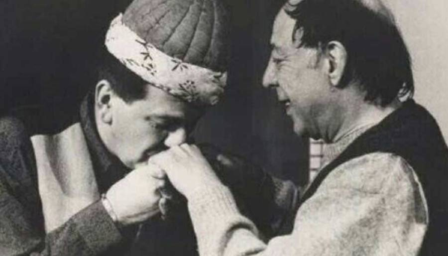 Ferhan Şensoy vefat etti