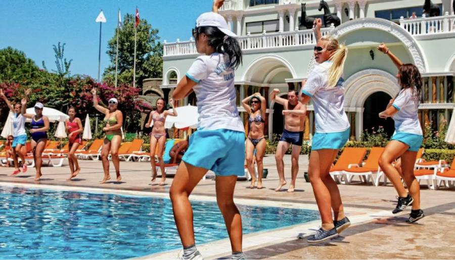 Ruslar Türkiye rezervasyonlarını iptal ediyor mu?