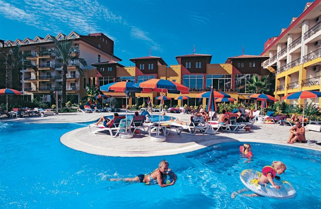 Crystal Hotels, Kemer Alatimya Otel’i satın aldı