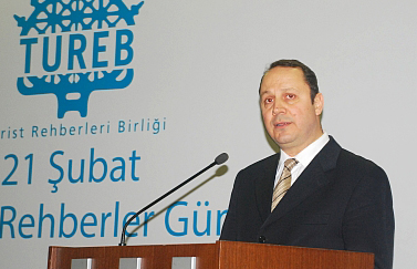 TUREB Başkanı Yenen: Çok sayıda kaçak Arapça rehberi var