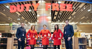  Bunlar da Duty-Free çalışanlarının kıyafetleri
