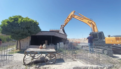 Kapadokya’daki kaçak otel yıkıldı