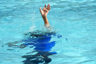 Muğla’da 9 yaşındaki çocuk otelin havuzunda boğuldu