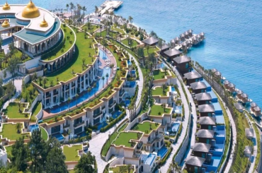 Kayyum atanmıştı, Paramount Otel’in şimdi de ÇED raporu iptal