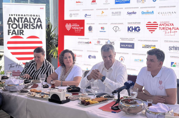 Selçuk Meral: Turizm her şeydir ve Türkiye, turizme dair her şeye sahiptir