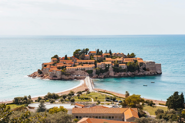 Karadağ, Türk vatandaşlarına vize serbestisini kaldırıyor