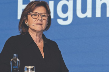 Oya Narin: Faiz oranları yüksek olduğu için yatırımlar geriye düştü