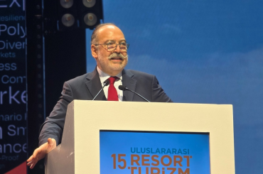 Mehmet Nane: Boş uçak, boş otel para kazandırmaz