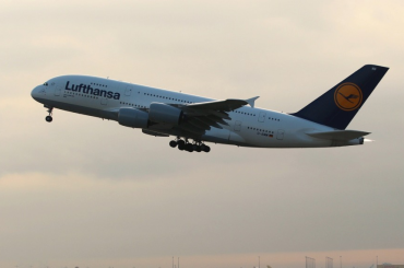 Lufthansa 10 yıl sonra yeniden Münih’ten İstanbul’a uçuş başlattı