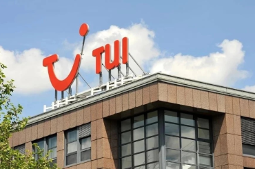 TUI Group, İran savaşı sonrası 2026 büyüme beklentisini askıya aldı