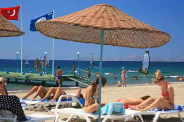 Rus turistlere en pahalı Mayıs tatili Türkiye'de