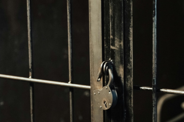 Rusya’da rüşvet olarak Türkiye tatili alan memura hapis cezası