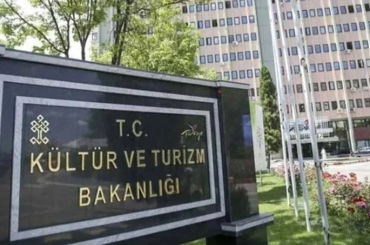 İki ilin il kültür ve turizm müdürü görevden alındı