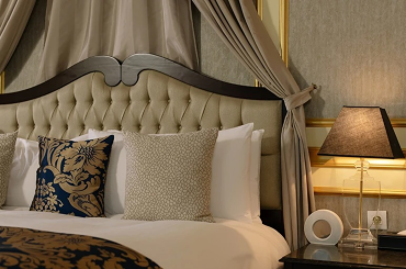 Rus turistler Türkiye’deki lüks otellerde yer bulamıyor