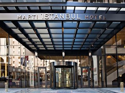 Martı Otel İşletmeleri ve Martı GYO borçlarından dolayı uyarı aldı
