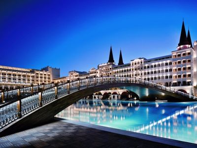 Mardan Palace’ın satış ihalesi iptal edildi