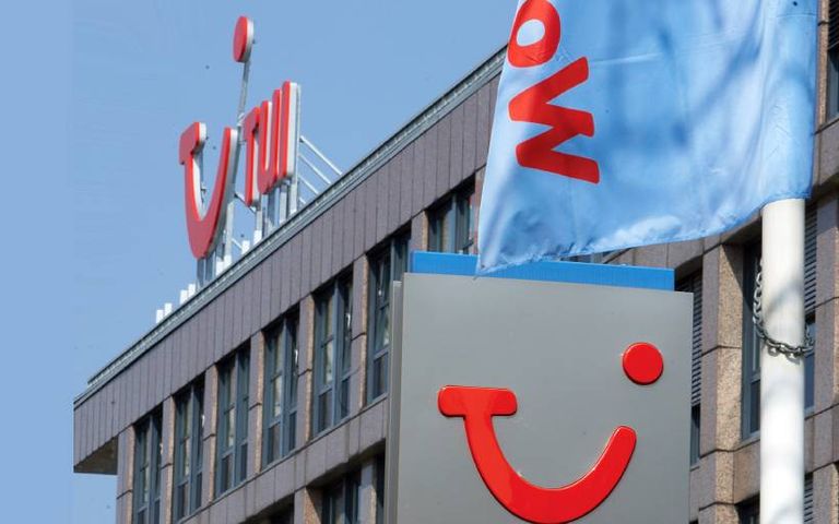TUI 4,7 milyar euro borcu ötelemek için 423 milyon euro ödeyecek