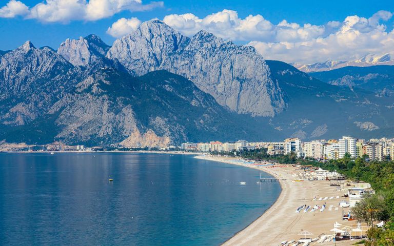 Turizm Bakanlığı ilk 4 ayın ziyaretçi verilerini açıkladı