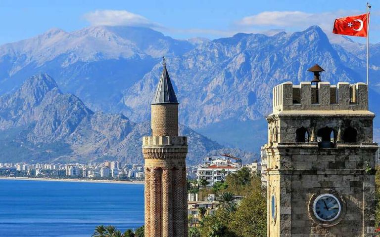 Davut Çetin: Antalya 2019’un yüzde 40 gerisinde
