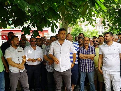 UBER 12 bin sürücüyü kaderiyle baş başa bıraktı