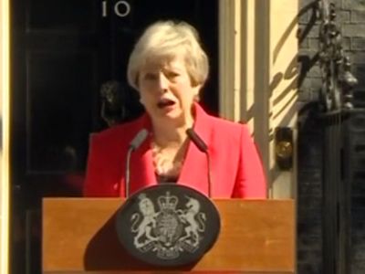 İngiltere Başbakanı Theresa May istifa etti