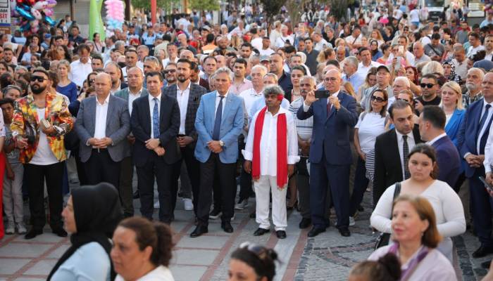 Firuz Bağlıkaya: Turizm Antalya’dan ibaret değil