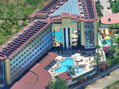 Alanya'daki 5 yıldızlı otel el değiştirdi