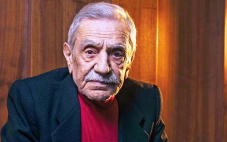 Aydemir Akbaş hayatını kaybetti