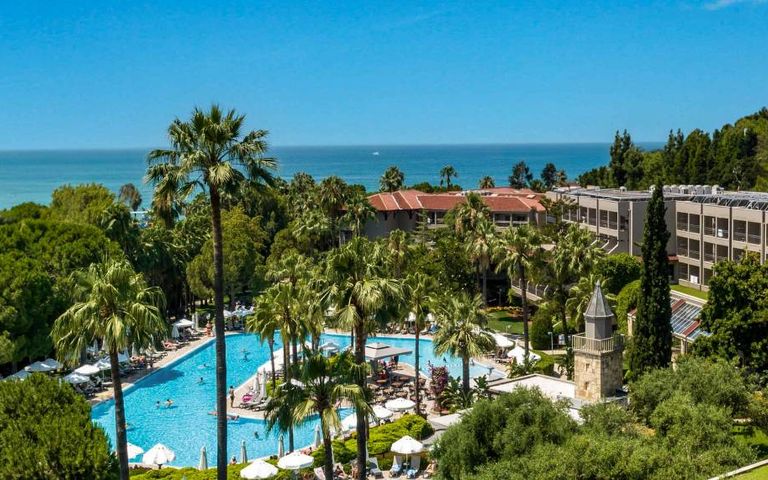 Antalya'nın kurumlar vergi rekortmeni turizm şirketleri