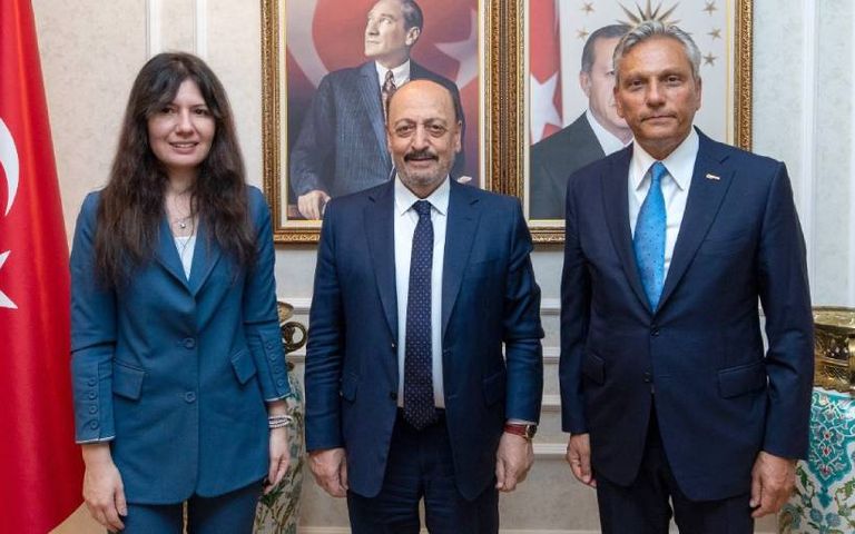 TÜRSAB'dan turizm bölümü mezunlarının istihdamı için destek talebi