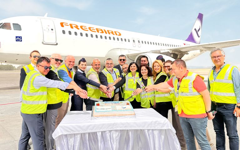Freebird kuruluşunun 23. yılını Antalya Havalimanında kutladı
