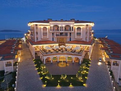 Zarar eden Yassıada’daki 5 yıldızlı otel kamuya devrediliyor