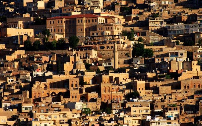Rus turistleri Madrid yerine Mardin’e gönderdiler