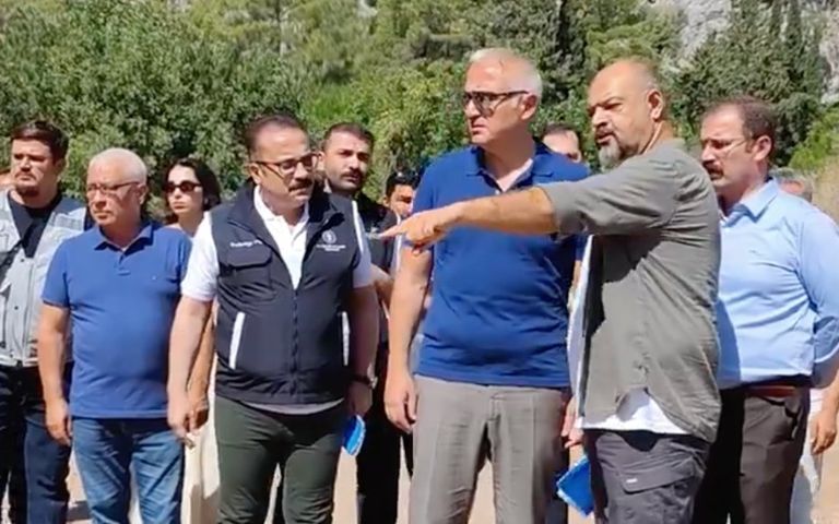Mehmet Nuri Ersoy: Olimpos için ziyaretçi yönetim planı hazırlanacak
