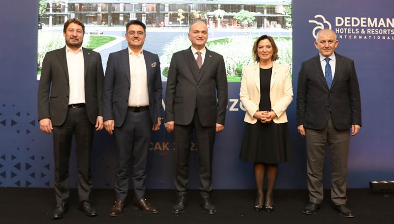 Rıfat Dedeman_Cihat Alg&uuml;n_Dr. Faruk Ozl&uuml;_Banu Dedeman_Tuncay Şahin (1)