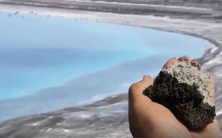 Salda Gölü için çok önemli uyarı: Kararıyor!