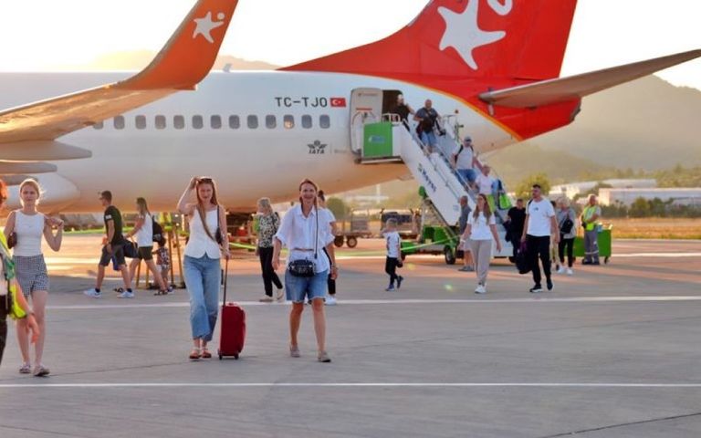 Slovakya’dan Alanya’ya charter uçuşlar başladı