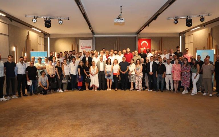 Firuz Bağlıkaya’nın Karadeniz turu devam ediyor