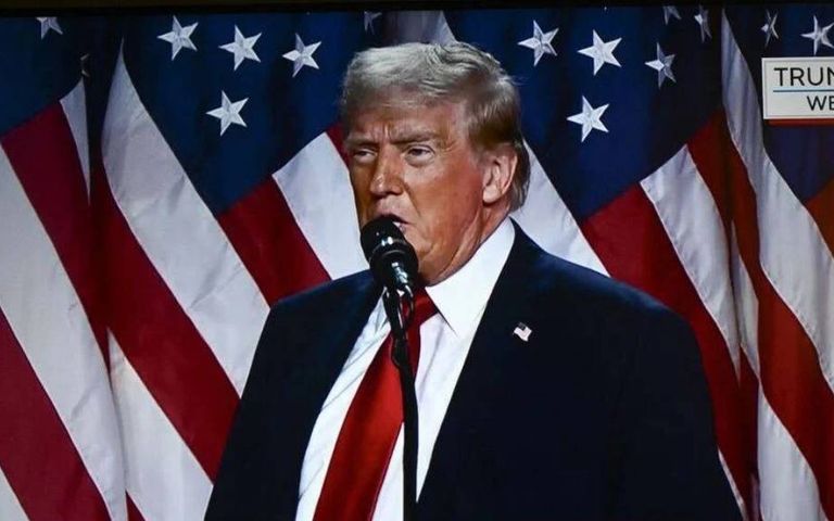 Liderler Trump'ı tebrik etmek içim sıraya girdi
