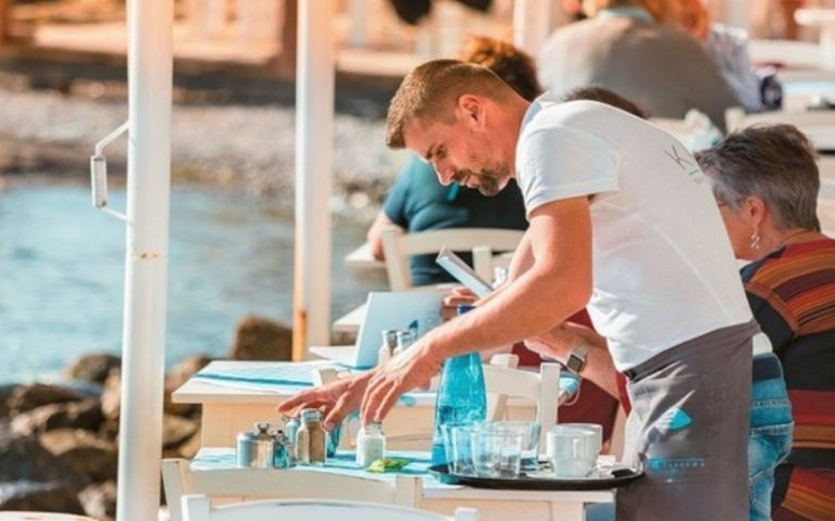 Türkler Yunan Adaları'na gidiyor, peki Yunanlar nereye gitsin?