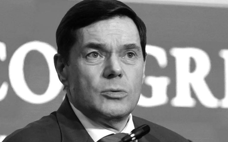 Aleksey Mordaşov'un TUI'deki hissesi dibe vurdu