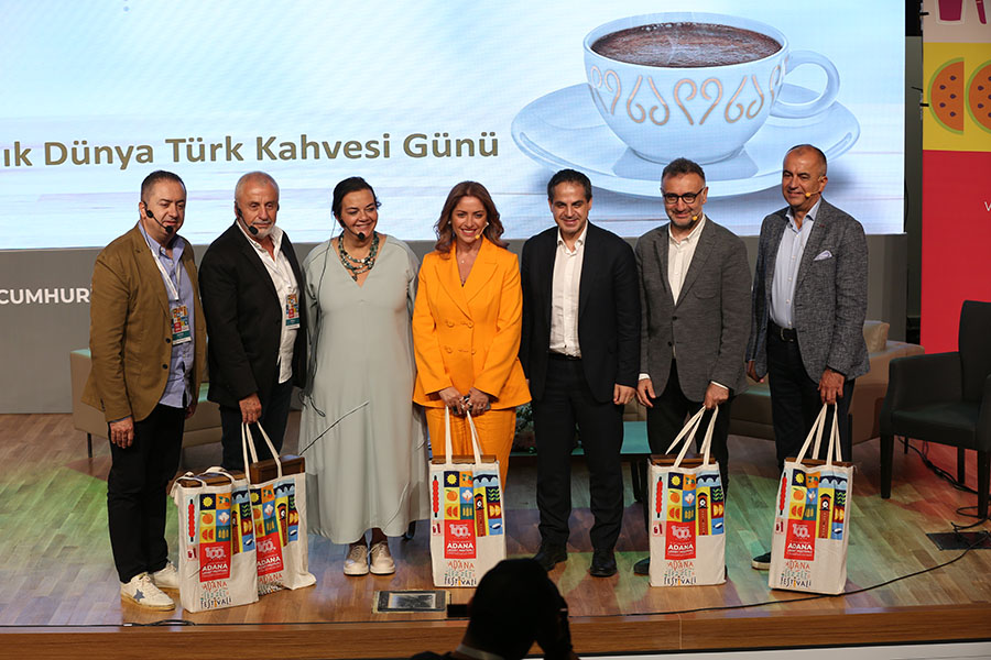 Adana Lezzet Festivalinde Türkiye gastronomisinin geleceği ele alındı