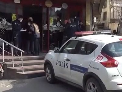 Polis memuru otel odasında ölü bulundu