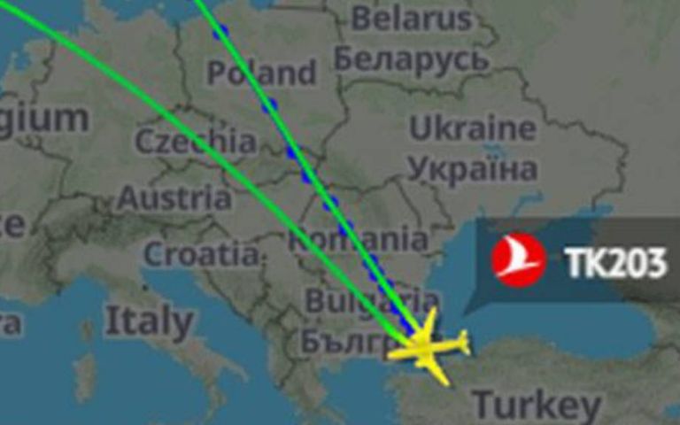 Airbus A350’nin teknik arızası yolcuları İstanbul’a döndürdü