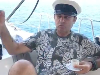 Ayhan Sicimoğlu'ndan Kalkan isyanı: Dıptıs taptıs dıptıs taptıs...