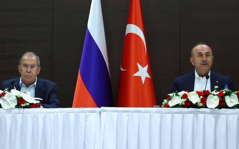 Lavrov ile Çavuşoğlu’nun Antalya’daki görüşmesinde turizm de konuşuldu