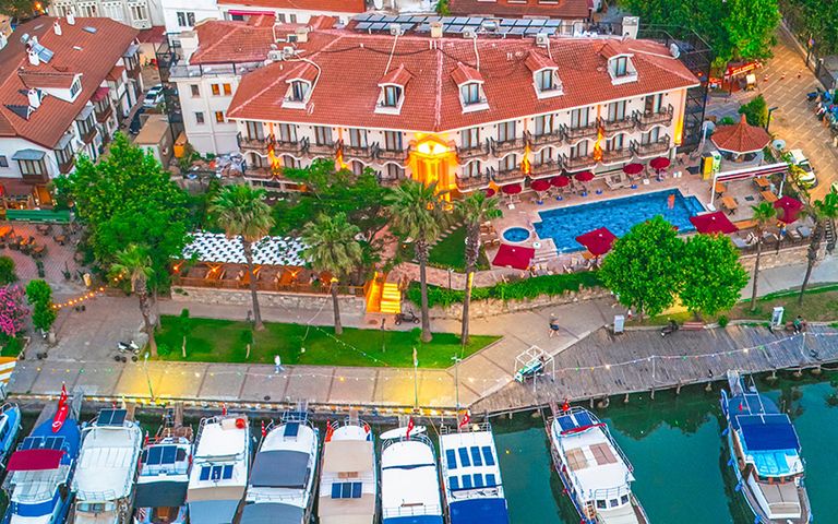 Caria Luxury Hotel kapılarını açtı